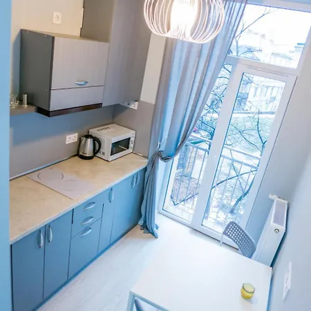 Snizhna 4 * 리비프